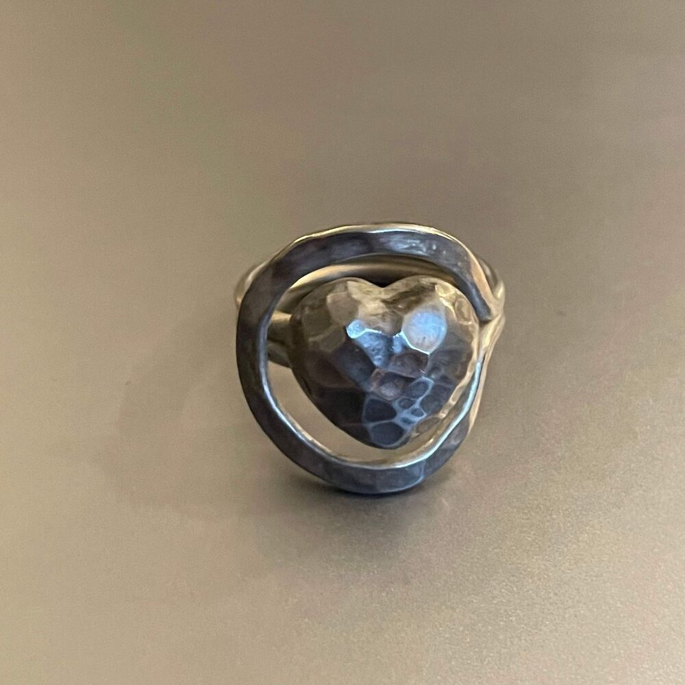 Hammered Heart Ring Silver Tone Size 8 Artsy Artisan Ethnic Love Relationship - Picture 6 of 12